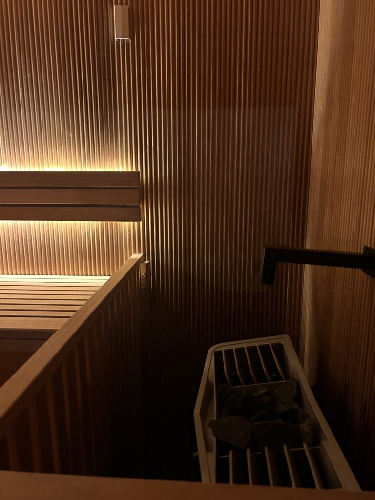 高原のドライサウナ